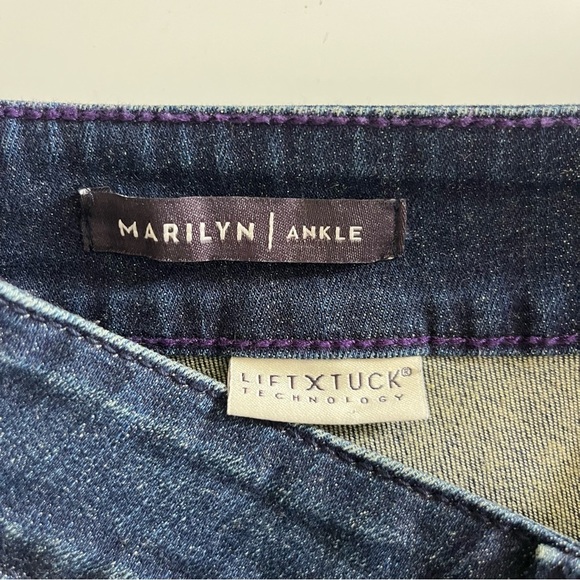 NYDJ Size 6 Marilyn Ankle Embroidered Stretch Straight Dark Jeans JB - Picture 8 of 8